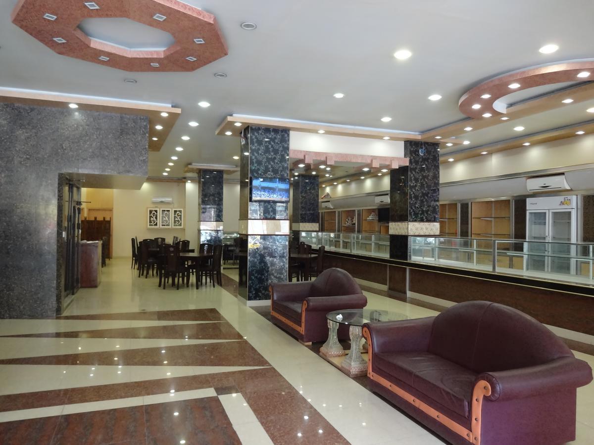 Hotel Sky Towers Карачи Экстерьер фото